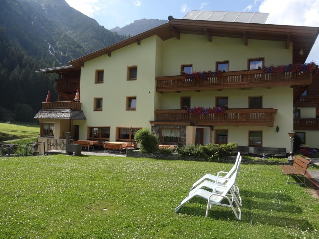 Koeflerhof Appartements Sankt Leonhard im Pitztal Exterior foto